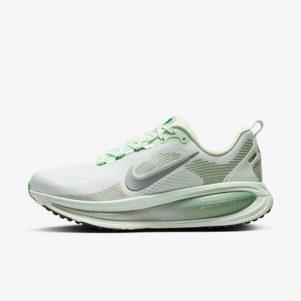 Nike Vomero 18 Nữ - Barely Green